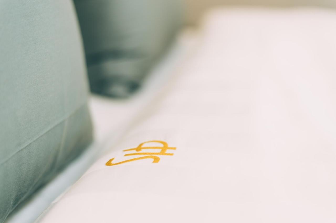 Stela Center Hotel